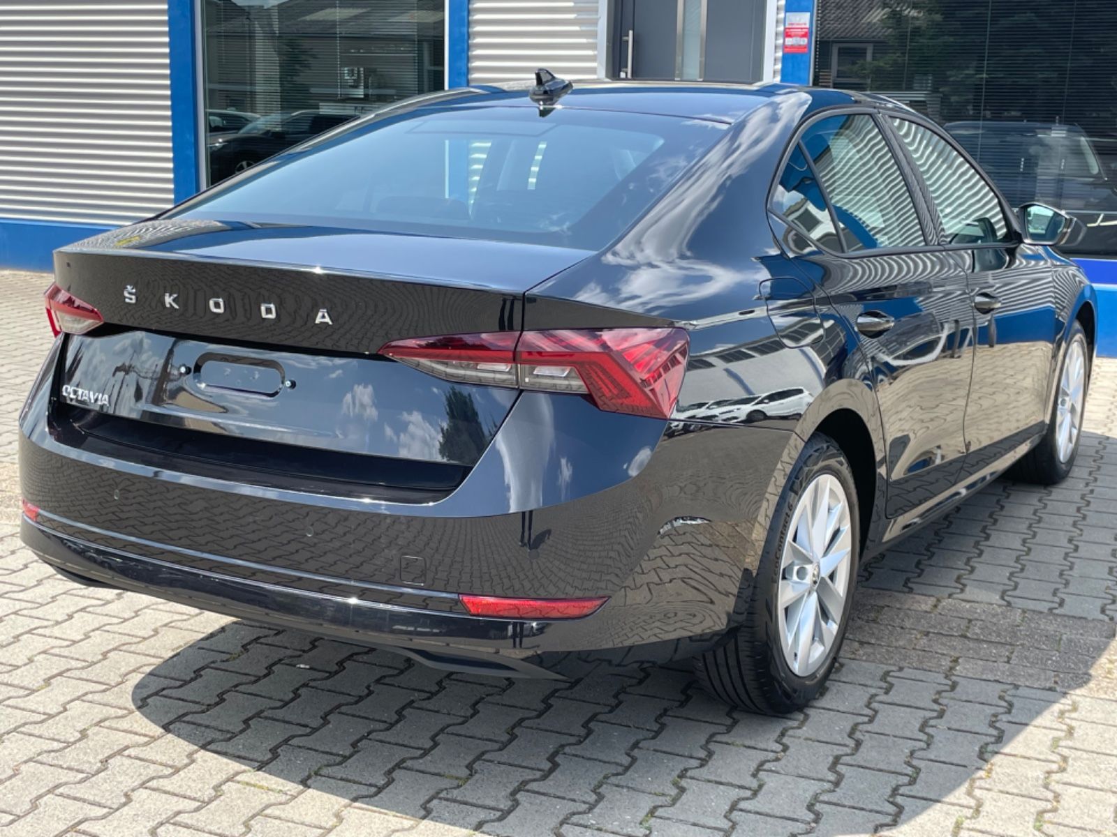 Skoda Octavia Lim. Ambition*LED*NAV*ACC*PDC*KLIMAAUTO