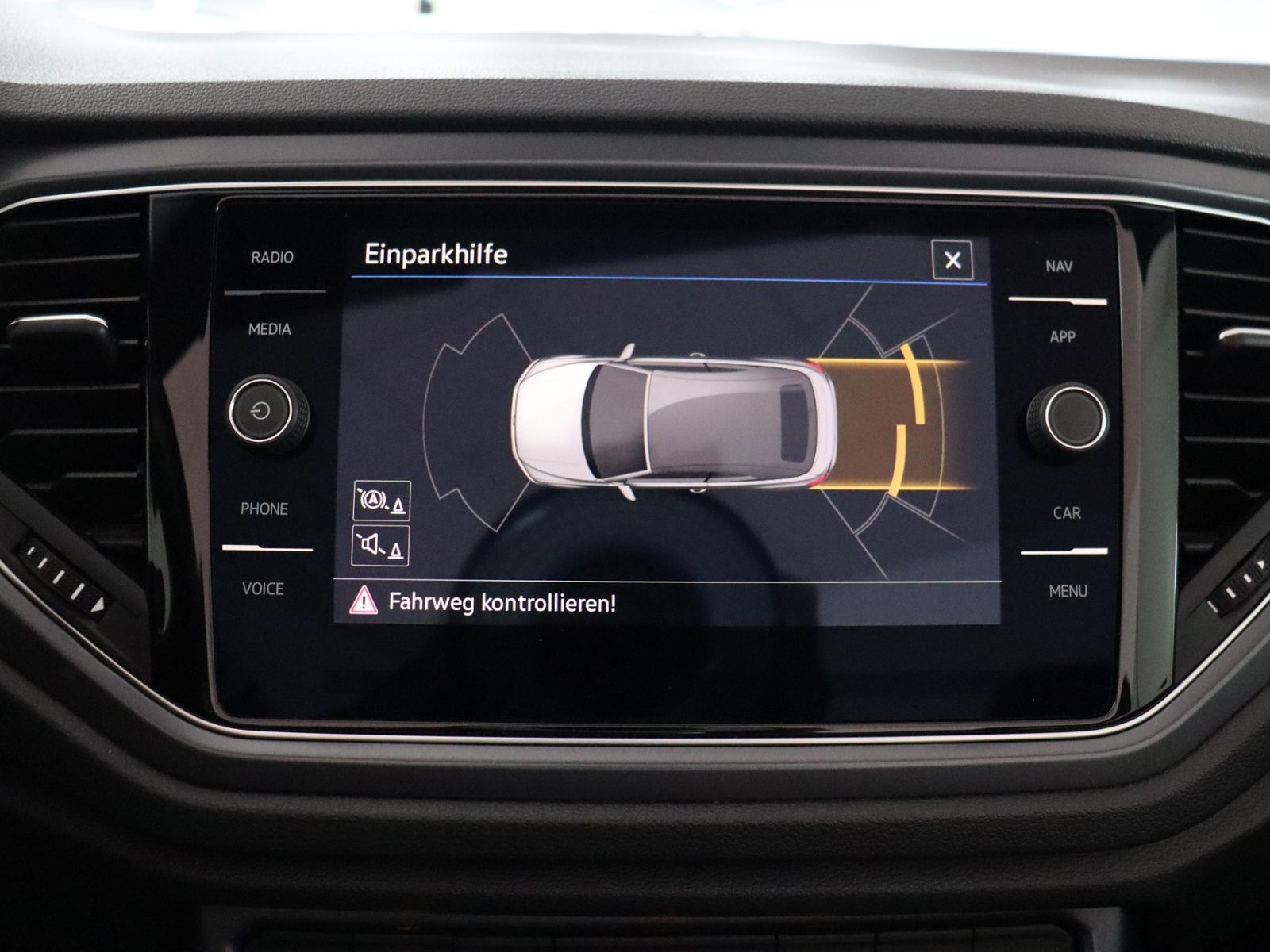 Volkswagen T-Roc Style 1.0TSI - Samsaru's Car Outlet