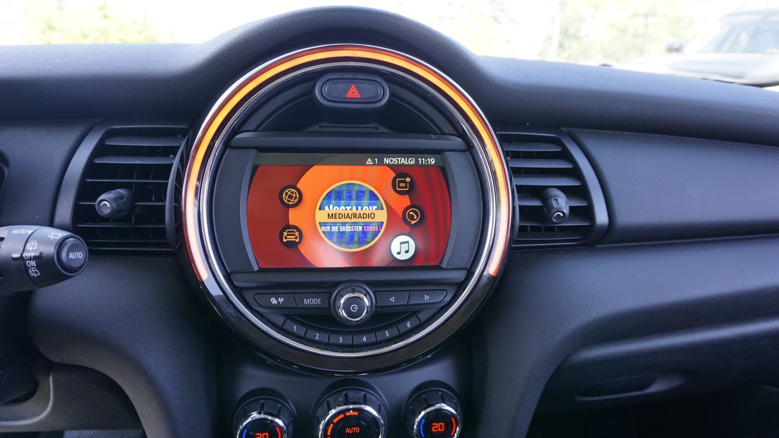 MINI One Chili - Samsaru's Car Outlet