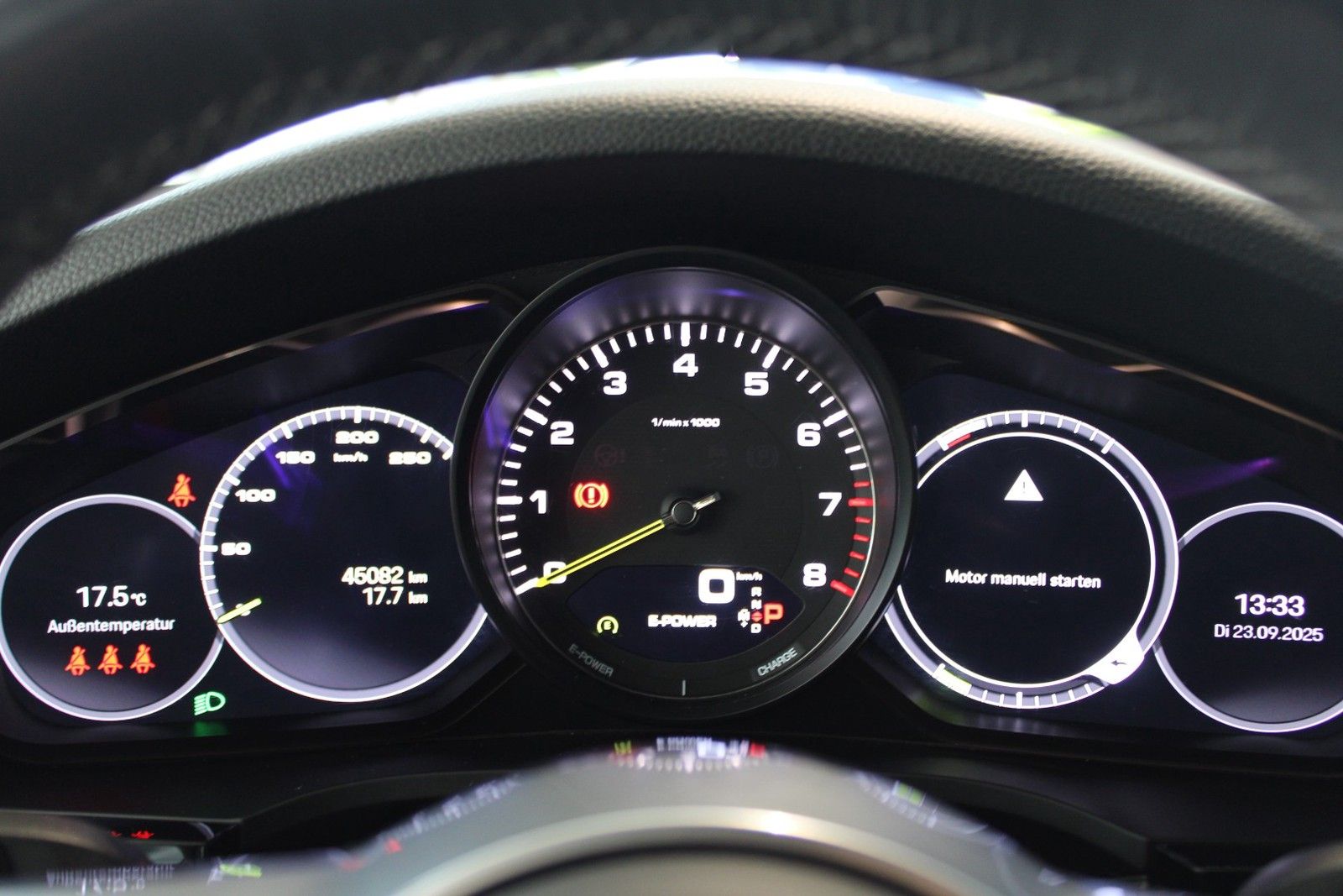 Porsche Cayenne E-Hybrid Platinum Edition