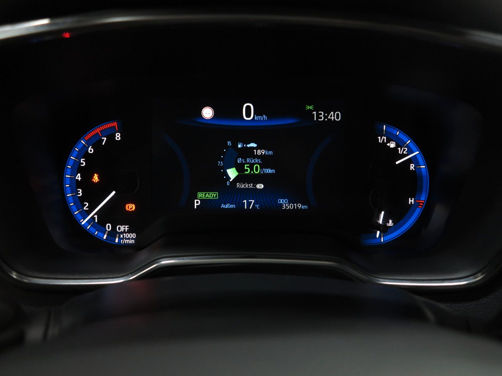 Toyota Corolla Tour Sports Hybrid - Samsaru's Car Outlet
