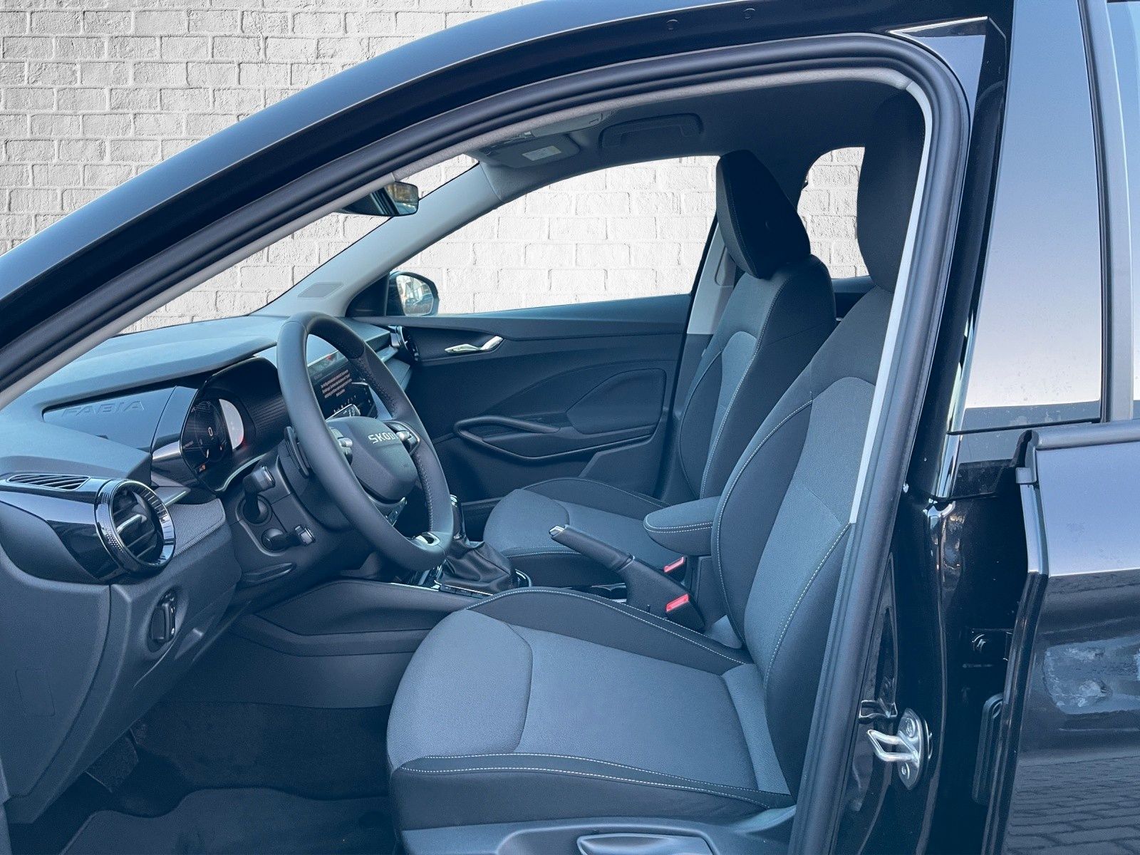Skoda Fabia 1.0 TSI DSG  - Balance 5. Jahre Garantie