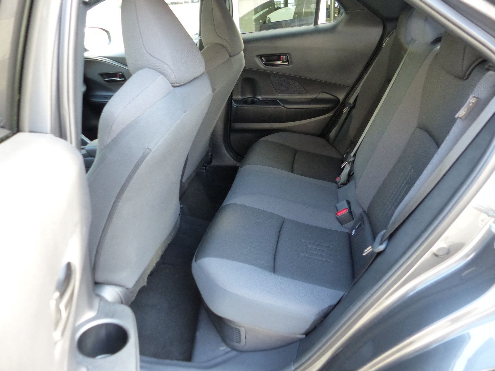 Toyota C-HR 1.8 Team D + Teckpaket LED el.Heckklappe