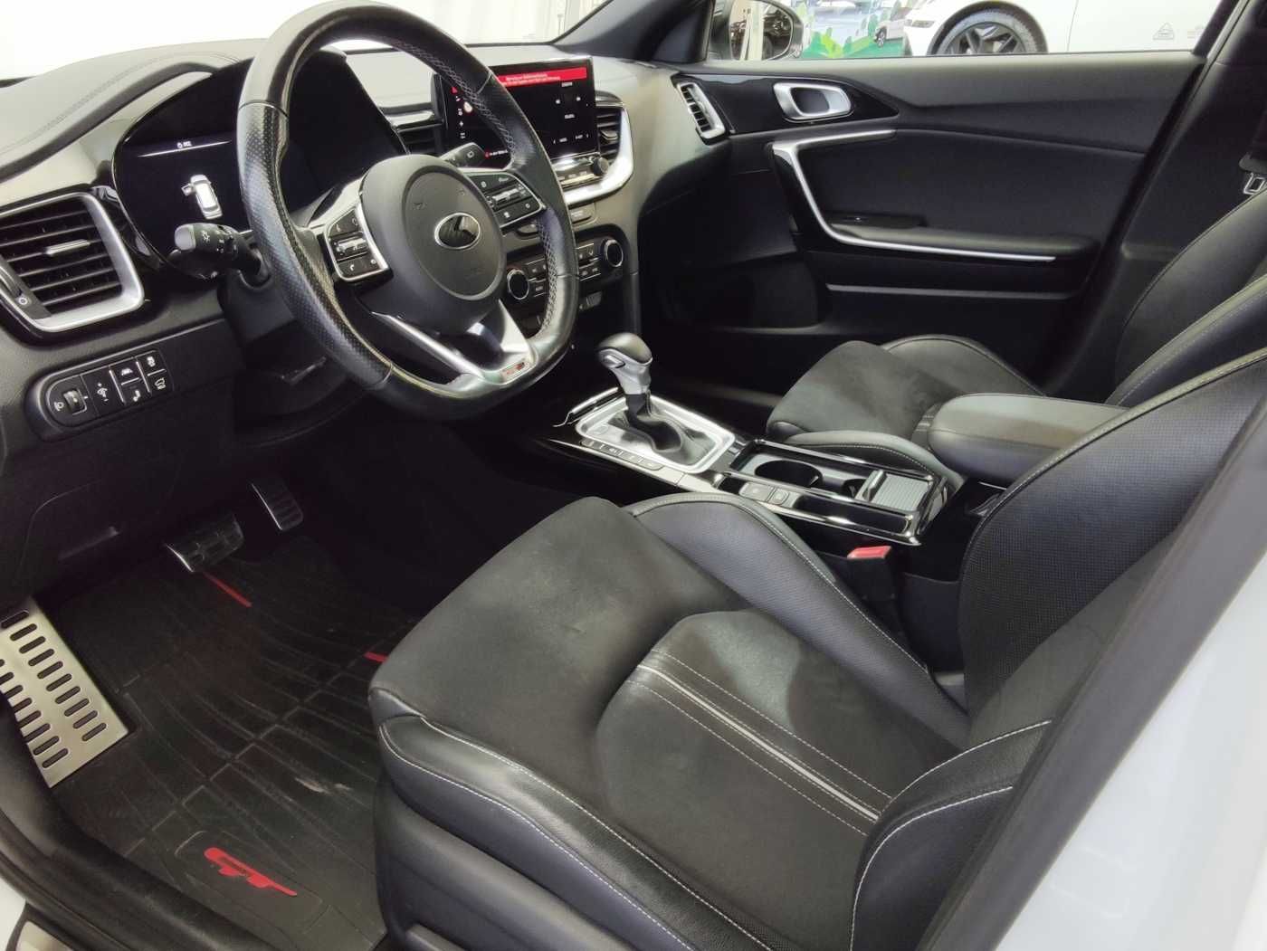 Kia ProCeed 1.4 T-GDI DCT GT LINE - Samsaru's Car Outlet
