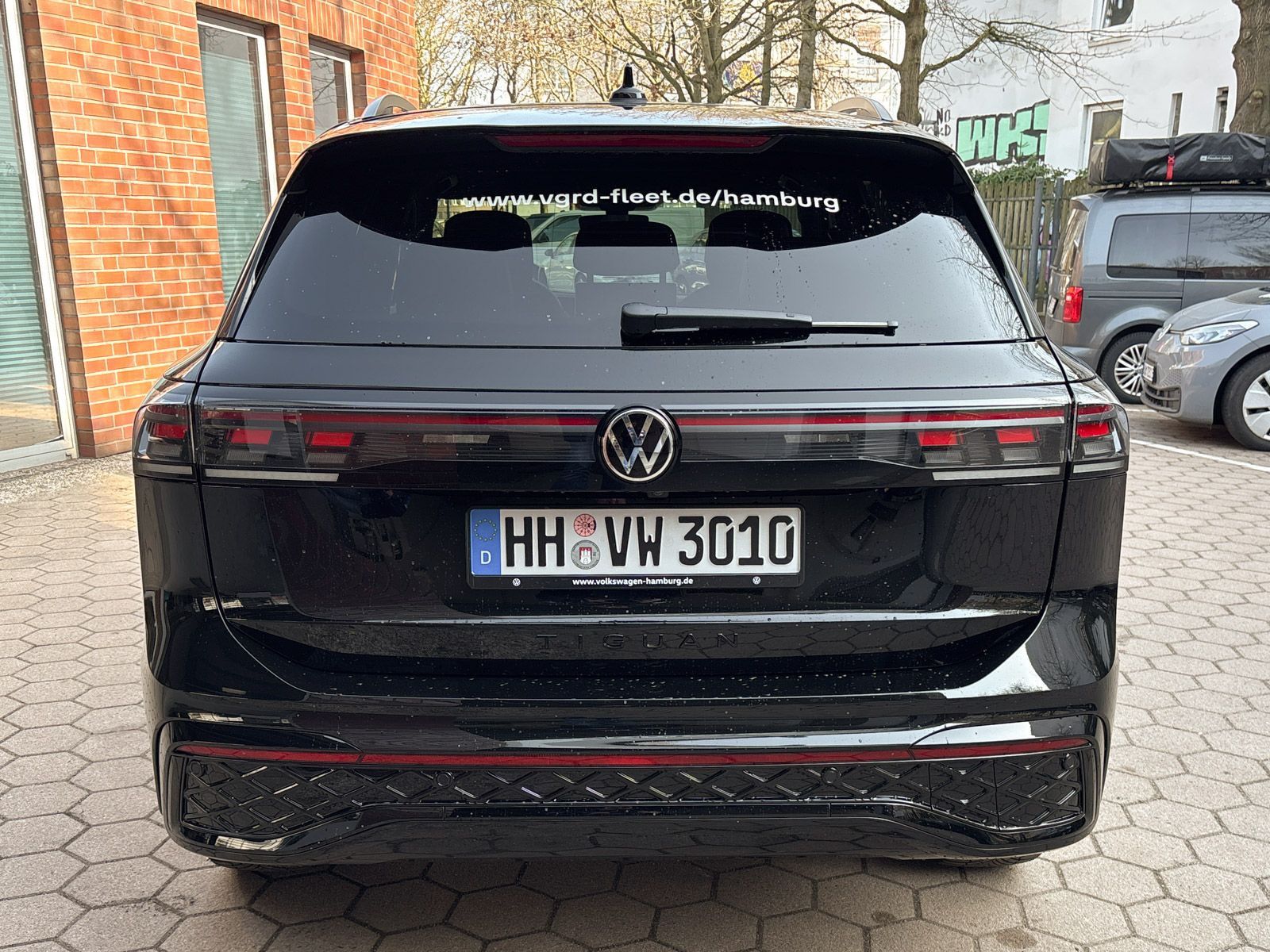 Volkswagen Tiguan R-Line 1,5 eHybrid DSG Panoramadach AHK