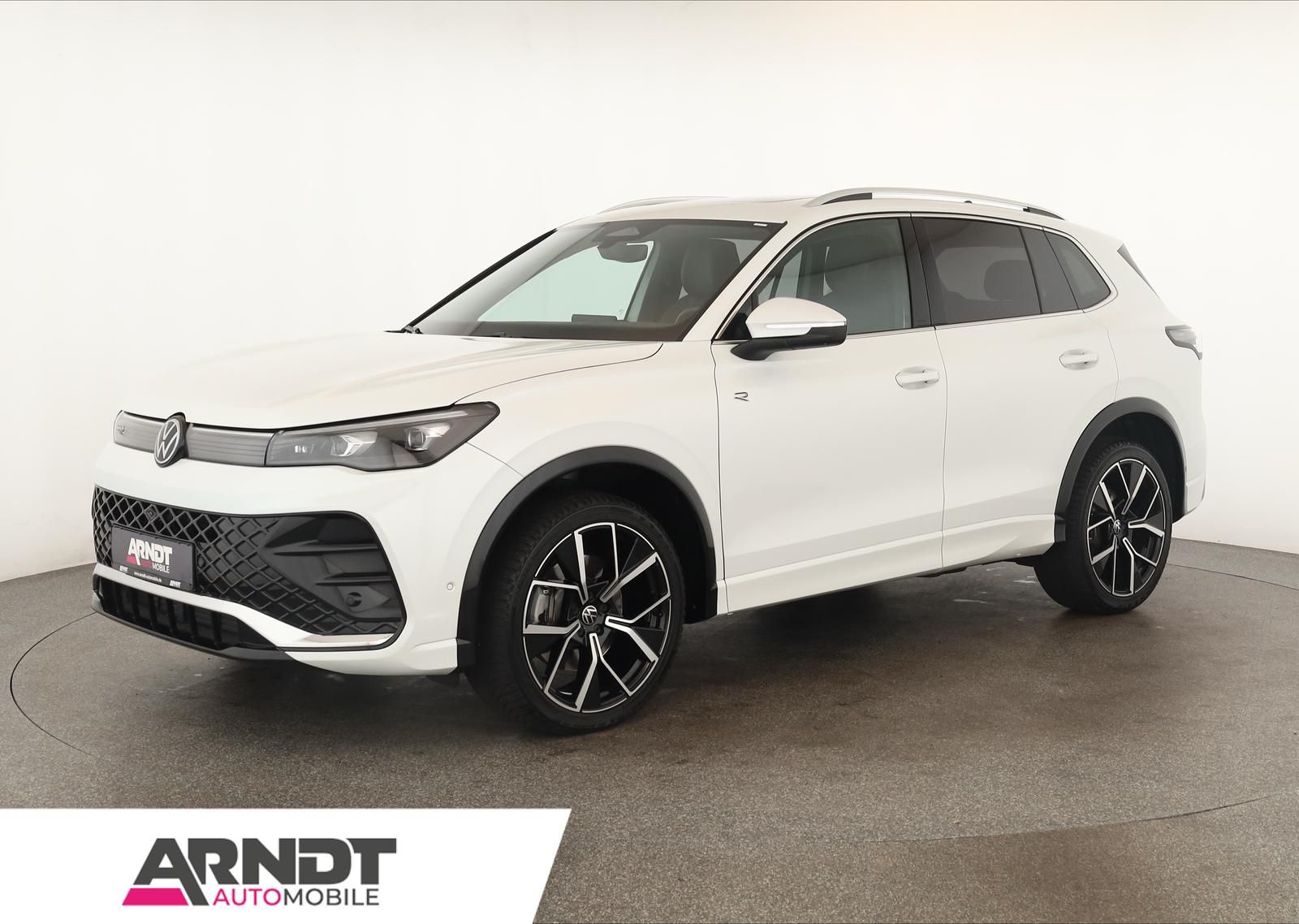 Volkswagen Tiguan 2.0 TDI 4M DSG R-Line Leder Pano Navi 360