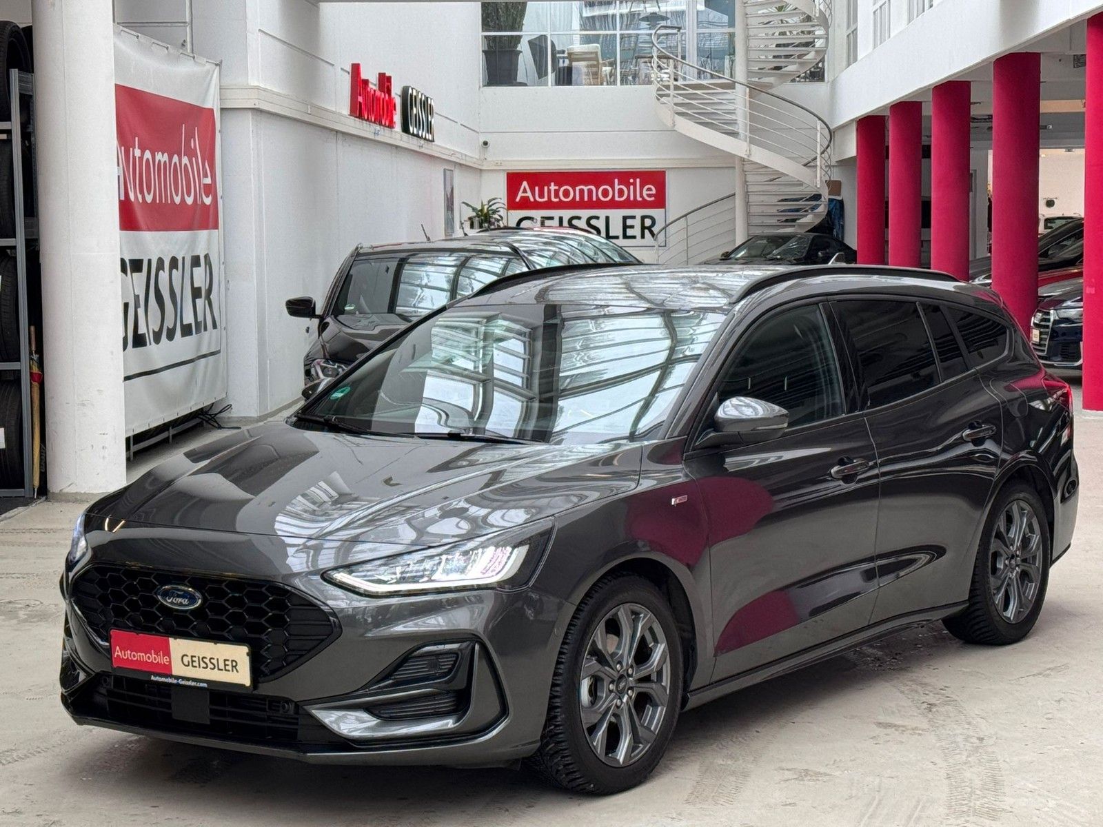 Ford Focus Turnier ST-Line X AHK+LED+Kamera+ACC+HUD