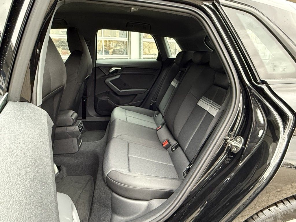Audi A3 Sportback 35 TFSI S-Tronic - Samsaru's Car Outlet
