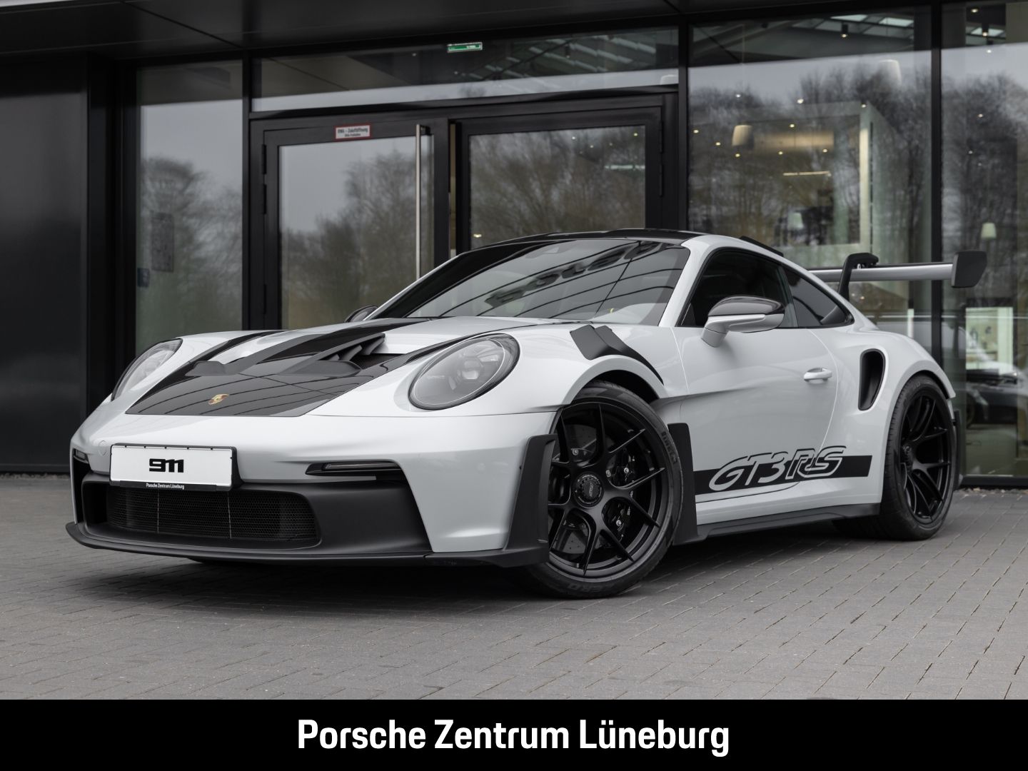 Porsche 992 911 GT3 RS - Samsaru's Car Outlet