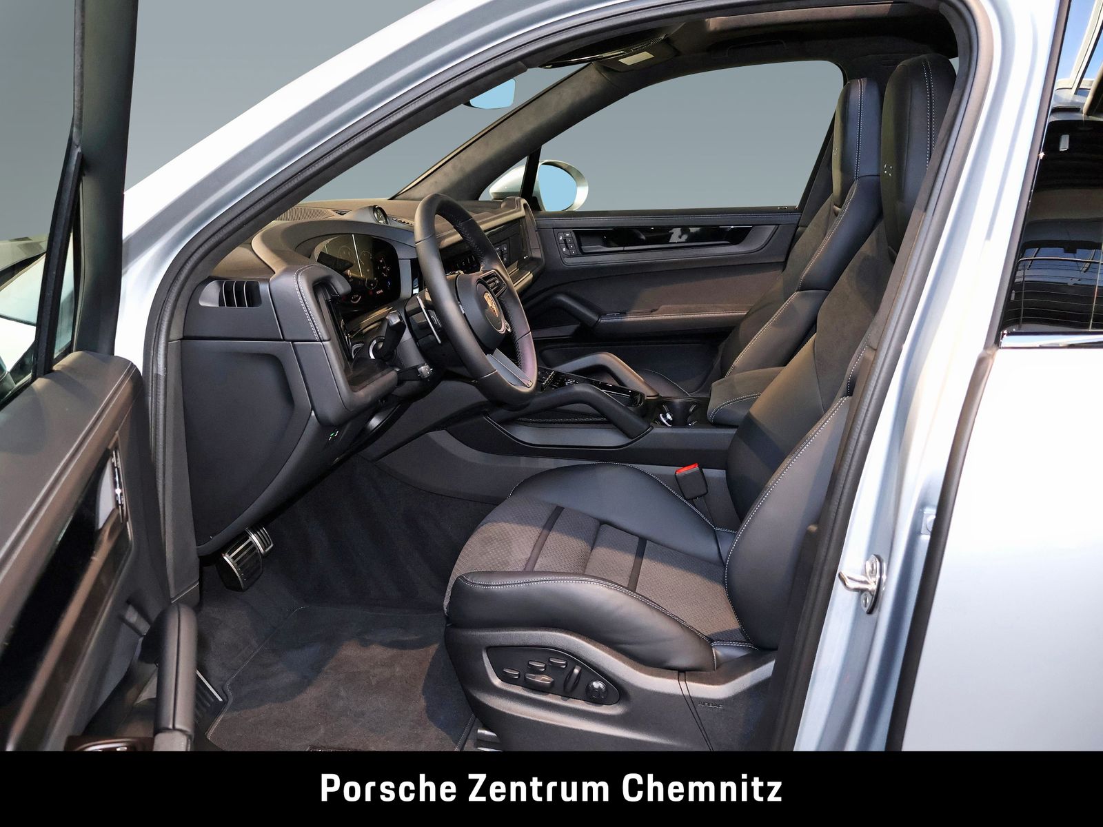 Porsche Cayenne GTS PCCB;18-Wege;Standhzg.;InnoDrive
