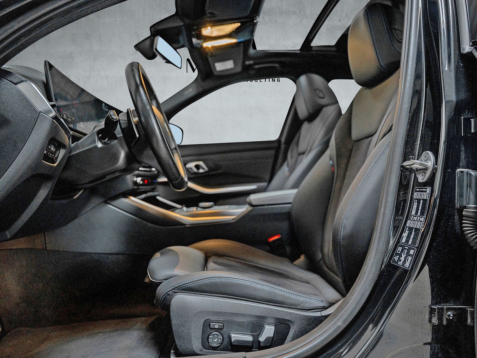 BMW 320 d xDrive M Sport - Samsaru's Car Outlet