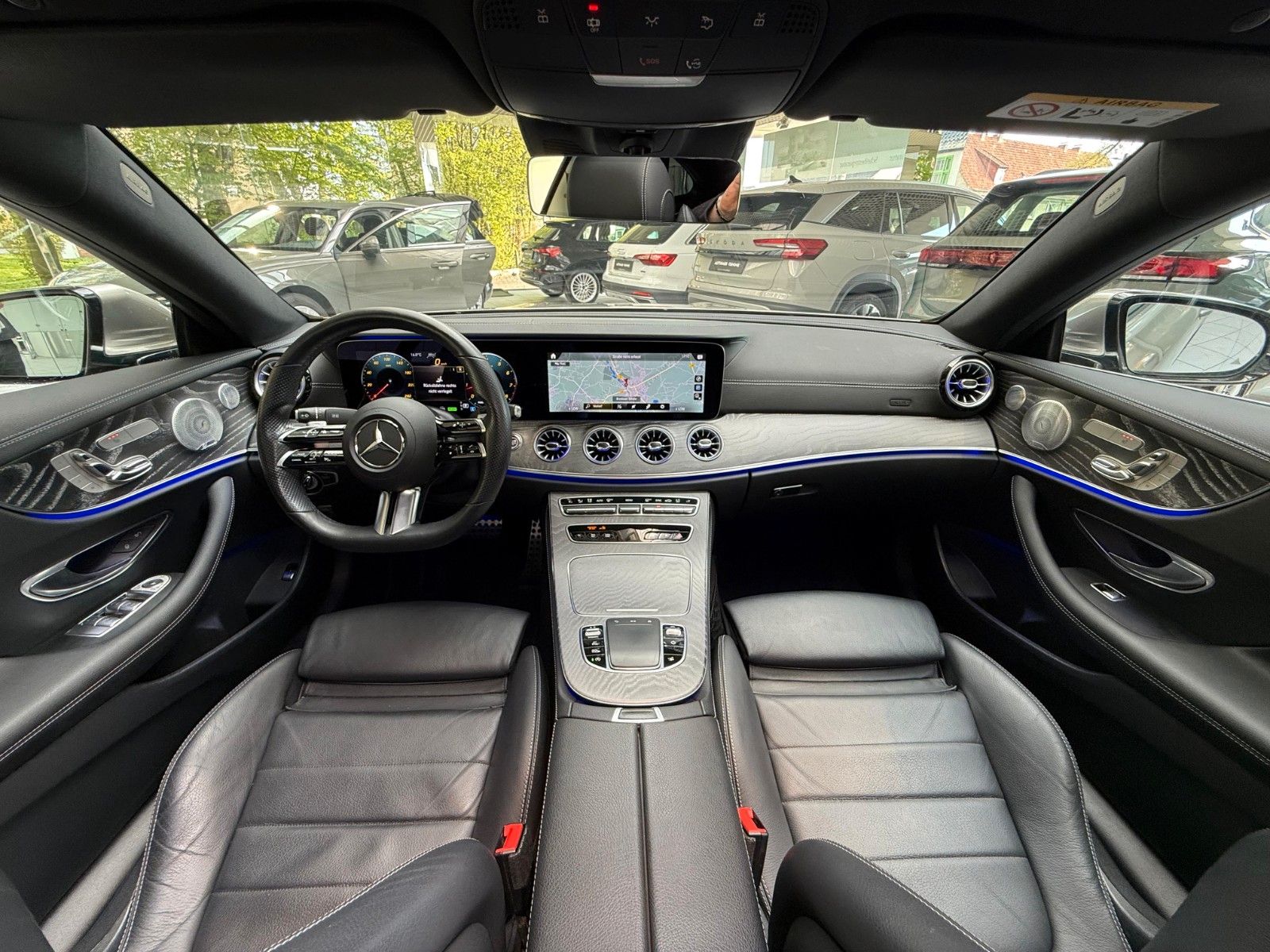 Mercedes-Benz E 300 Coupe AMG - Samsaru's Car Outlet