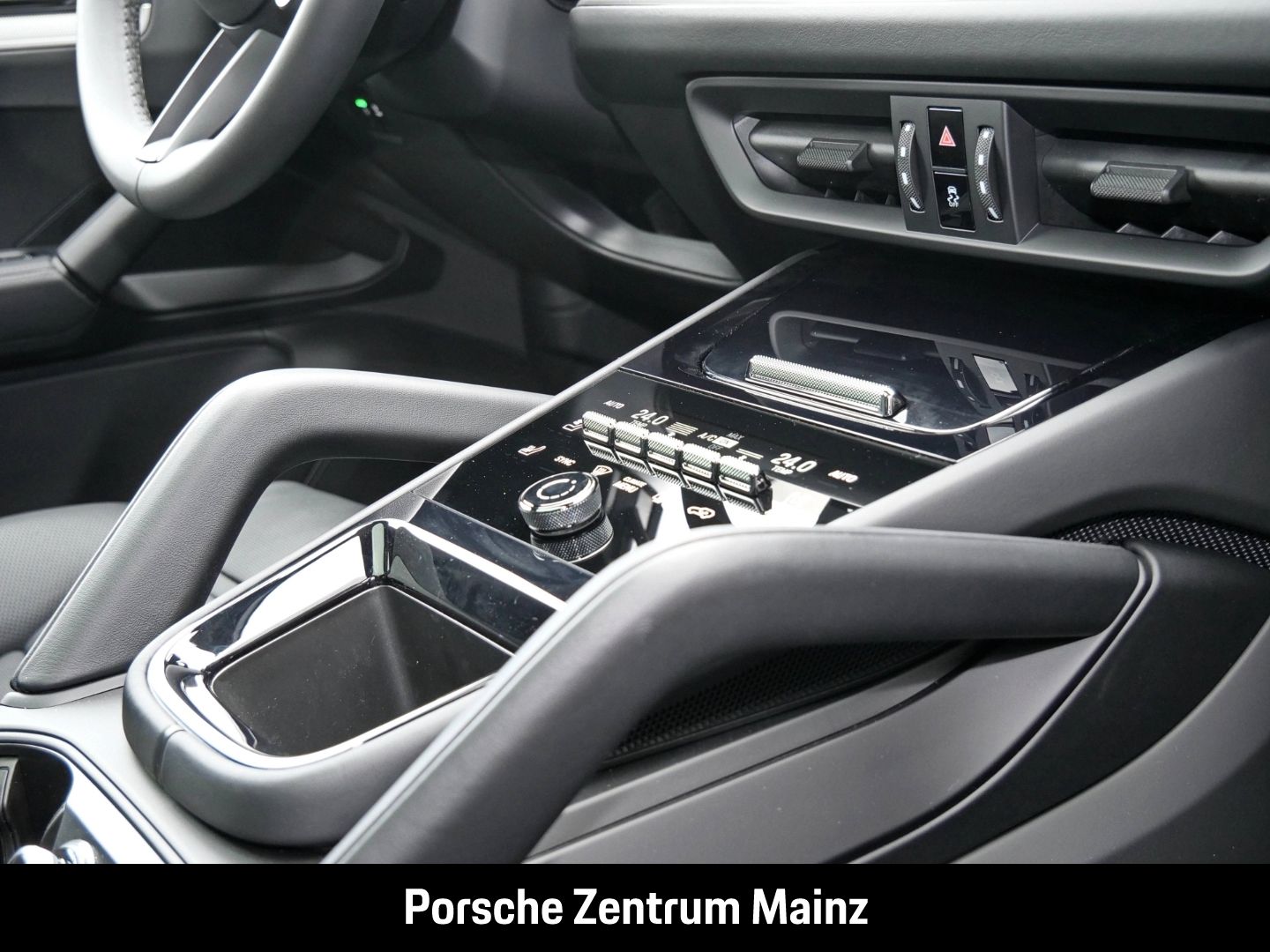 Porsche Cayenne E-Hybrid Coupe InnoDrive,HUD,HA-Lenkung,
