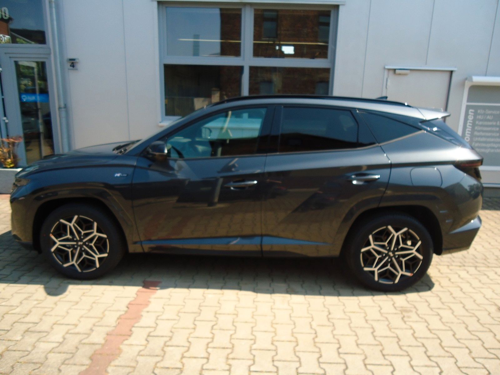 Hyundai Tucson 1.6 T-GDI 48V N-Line - Samsaru's Car Outlet