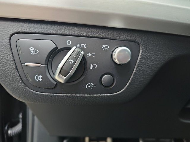 Audi Q5 40 TDI quattro S line S tronic AHK Matrix HUD