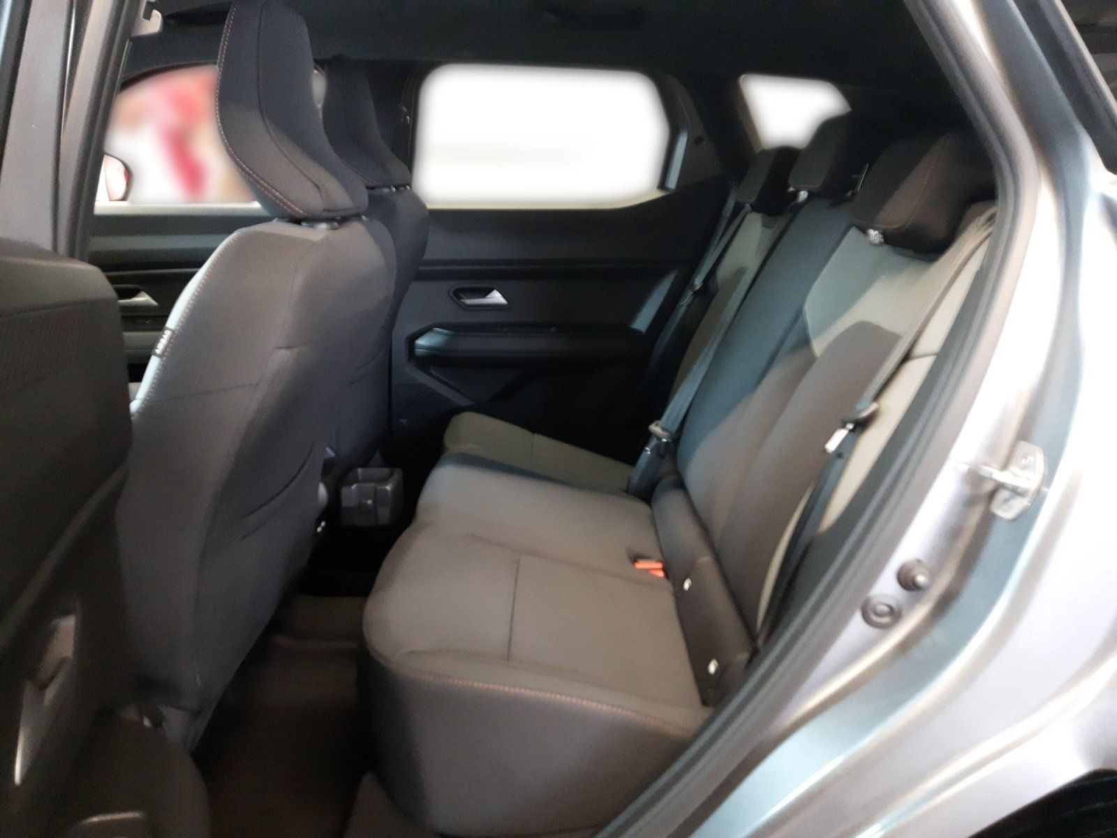 Dacia Duster Extreme Hybrid 140 - Samsaru's Car Outlet