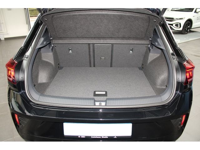 Volkswagen T-Roc R-Line 2.0 TSI DSG 4Motion - Samsaru's Car Outlet