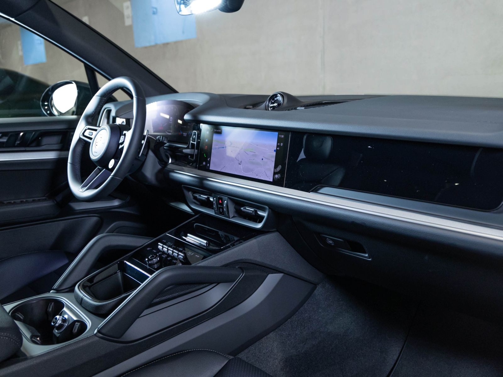 Porsche Cayenne E-Hybrid Panoramadach Luftfederung