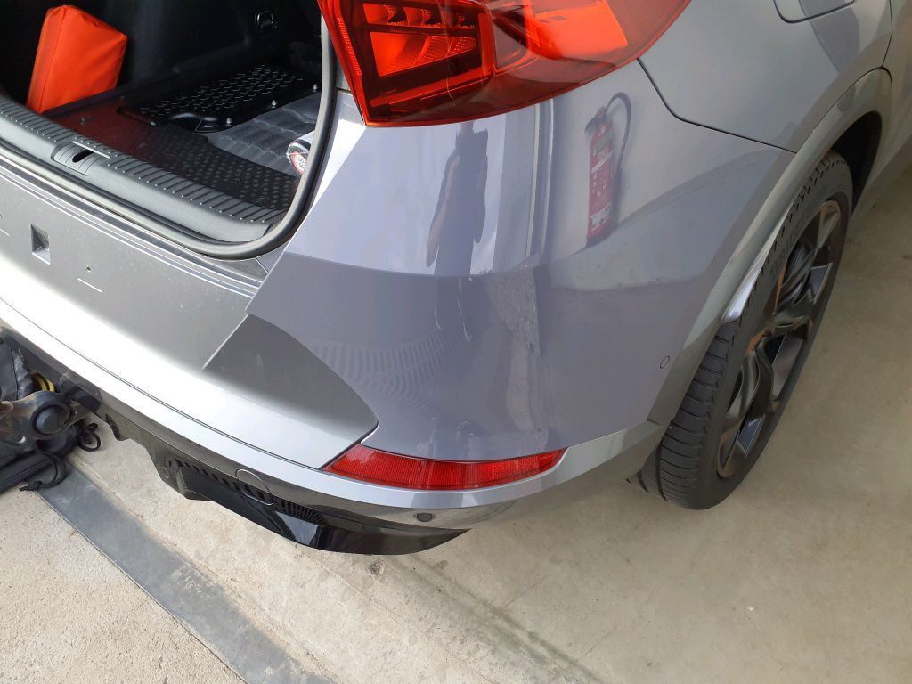 Cupra Formentor 1.4 TSI e-HYBRID AHK*Pano*RFK*PDC*NAV