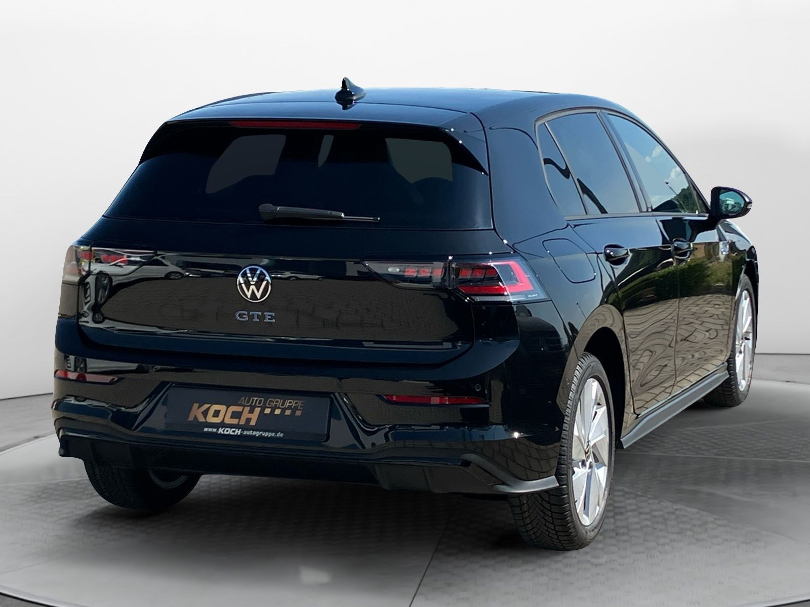 Volkswagen Golf VIII GTE DSG Leder Pano AHK Navi LED