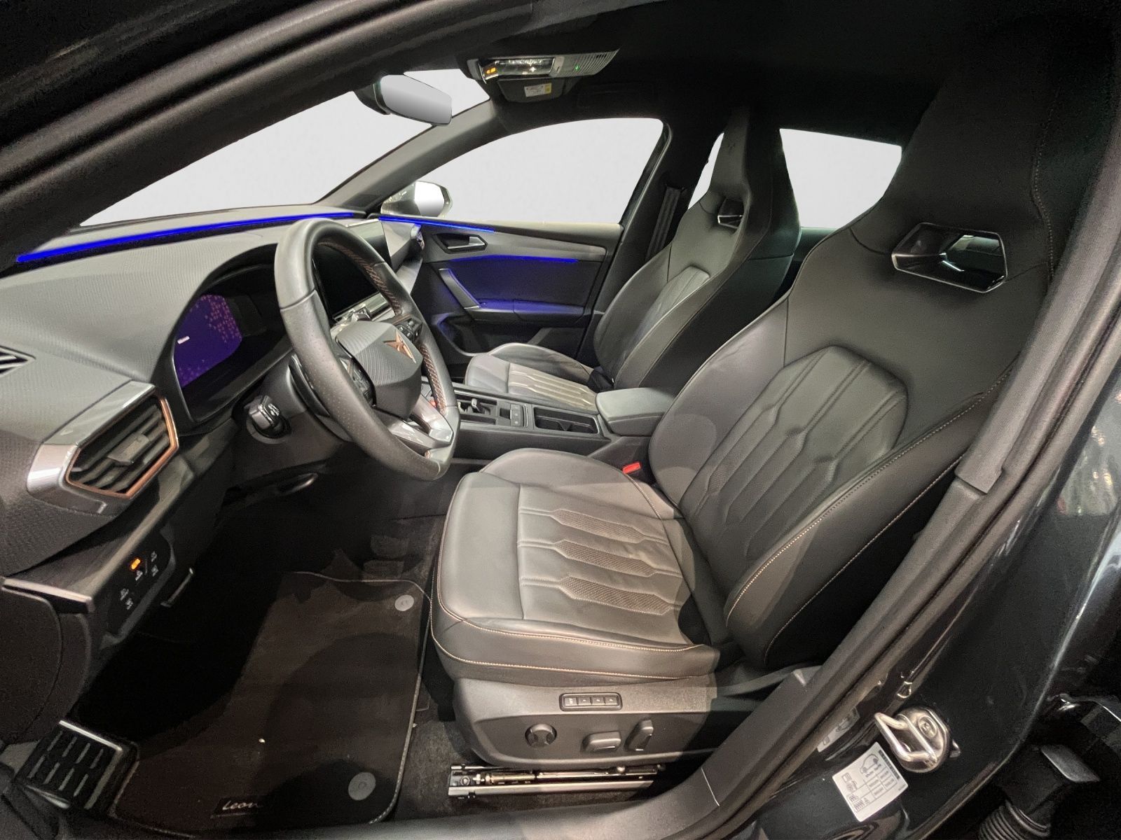 Cupra Leon Sportstourer VZ 1.4 e-Hybrid DSG - Samsaru's Car Outlet