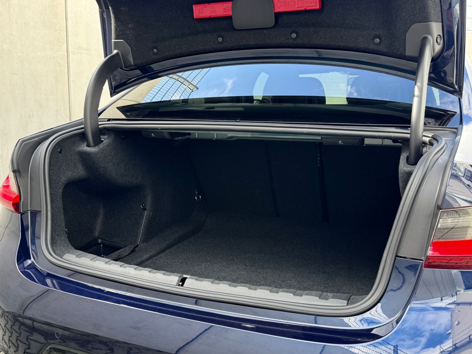 BMW 320d xD MSport/H&K/Sportsitze/GSD/Standhzg/Indiv