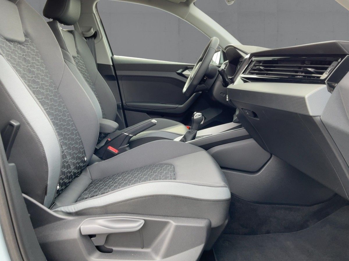 Audi A1 Sportback 30 TFSI S-TR S-LINE - Samsaru's Car Outlet