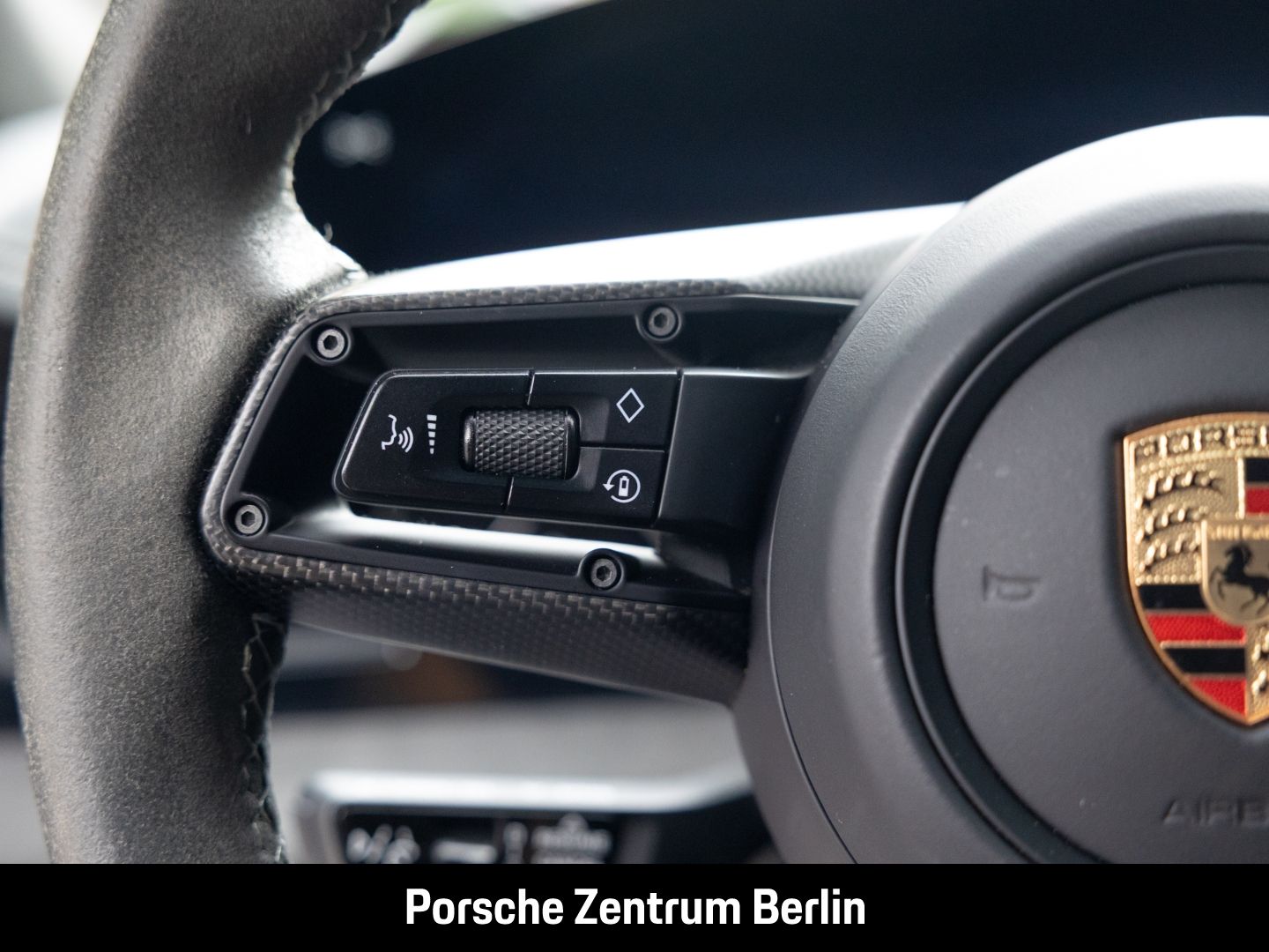 Porsche Taycan GTS BOSE Rückfahrkamera Panoramadach LED