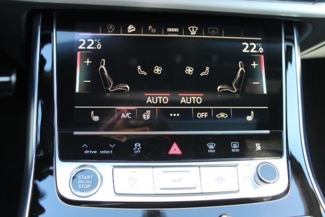 Audi Q7 50 TDI quattro competition plus MLED Pano