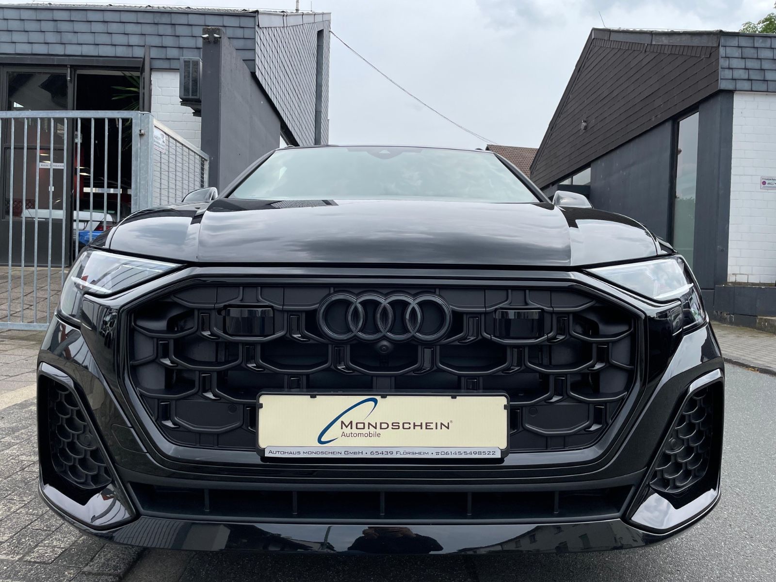 Audi Q8 50 TDI SLine - Samsaru's Car Outlet