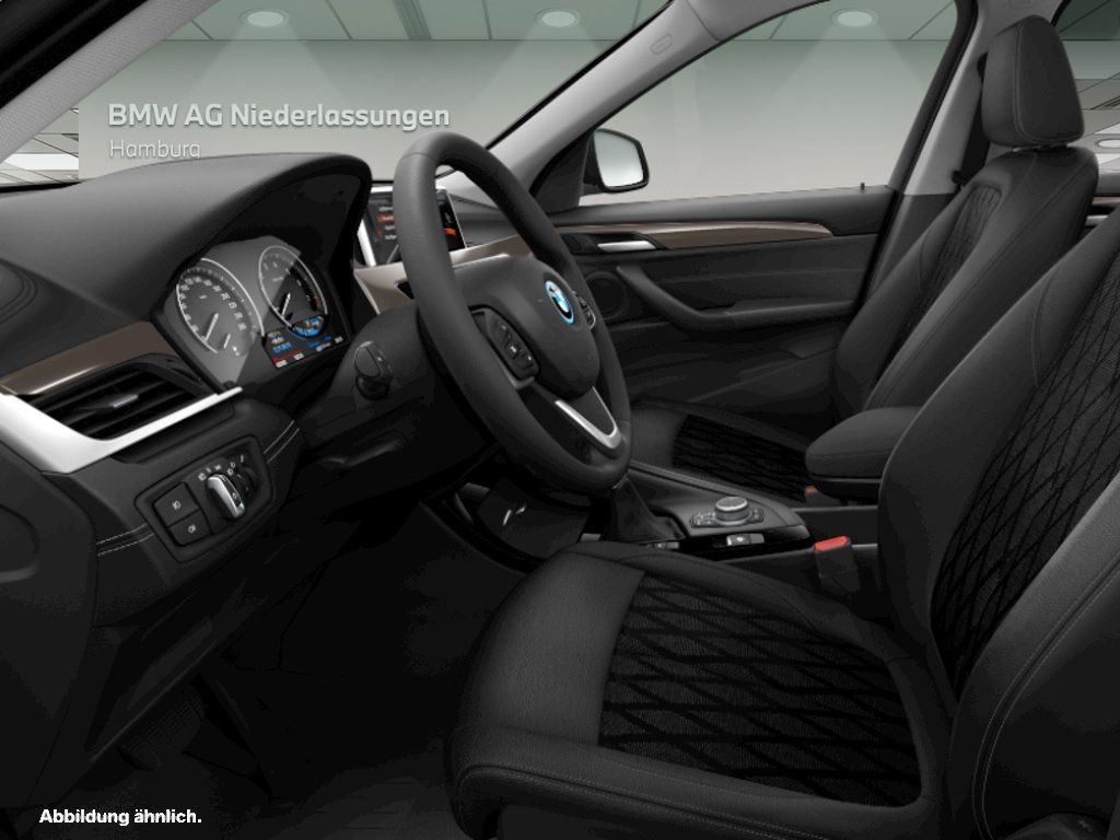BMW X1 xDrive25e - Samsaru's Car Outlet