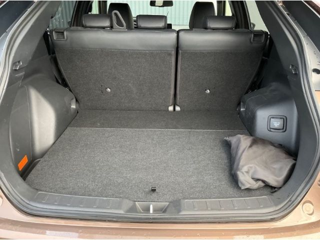 Mitsubishi Eclipse Cross Plus Select Black Hybrid 4WD 2.4 M