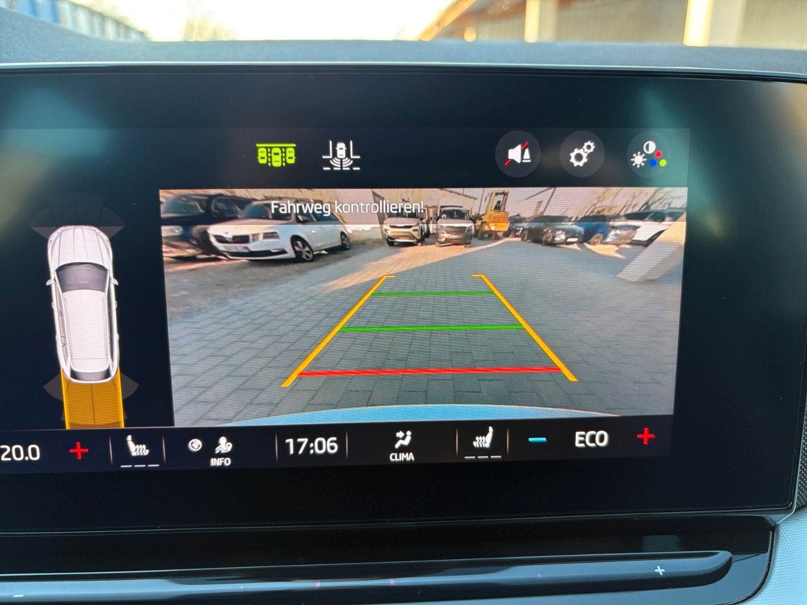 Skoda Octavia Combi 1.4 TSI iV DSG First Edition - Samsaru's Car Outlet