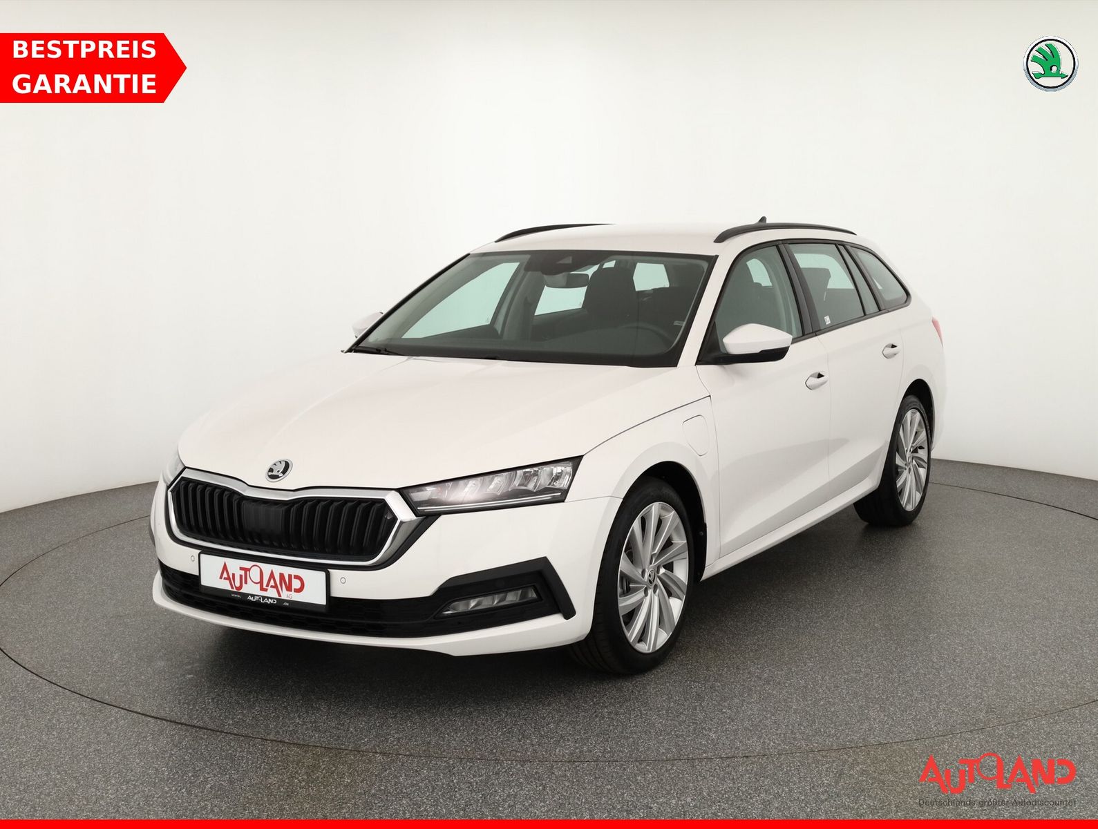 Skoda Octavia Combi 1.4 TSI iV Ambition - Samsaru's Car Outlet