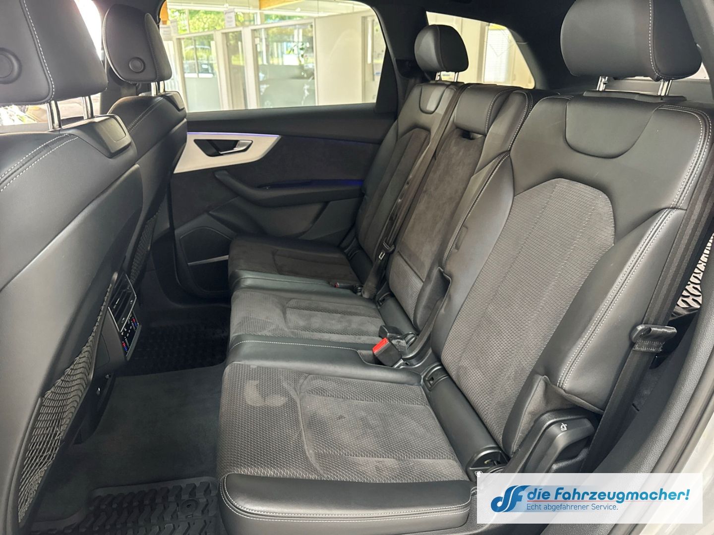 Audi Q7 45 TDI quattro S-line Sportpaket LuftfeNiveau