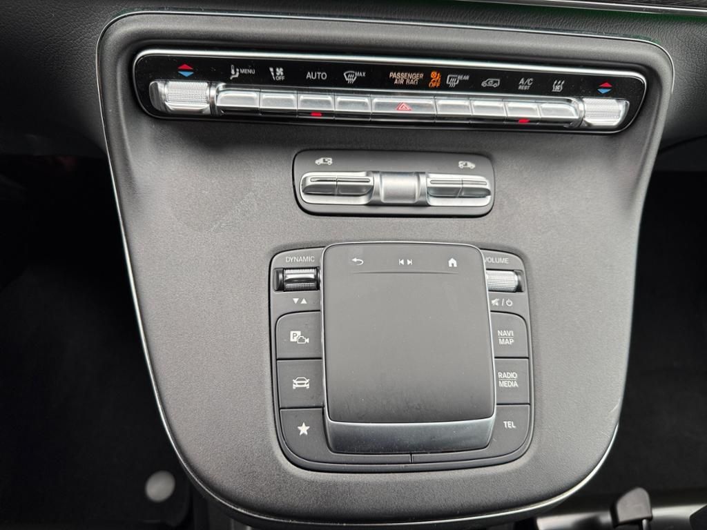 Mercedes-Benz V 300 d Avantgarde - Samsaru's Car Outlet