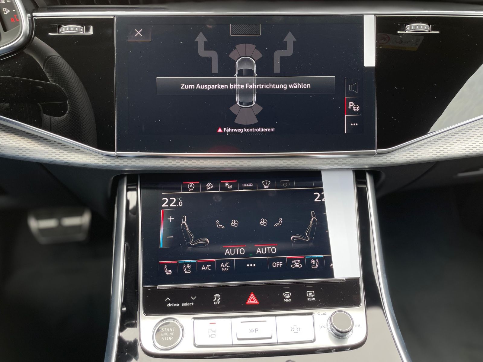 Audi Q8 50 TDI SLine - Samsaru's Car Outlet