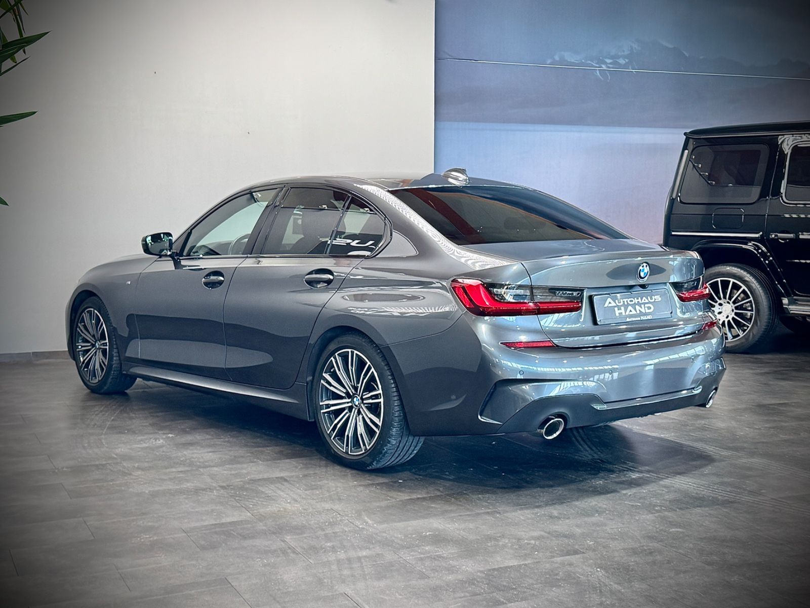 BMW 320d xDrive M Sport - Samsaru's Car Outlet