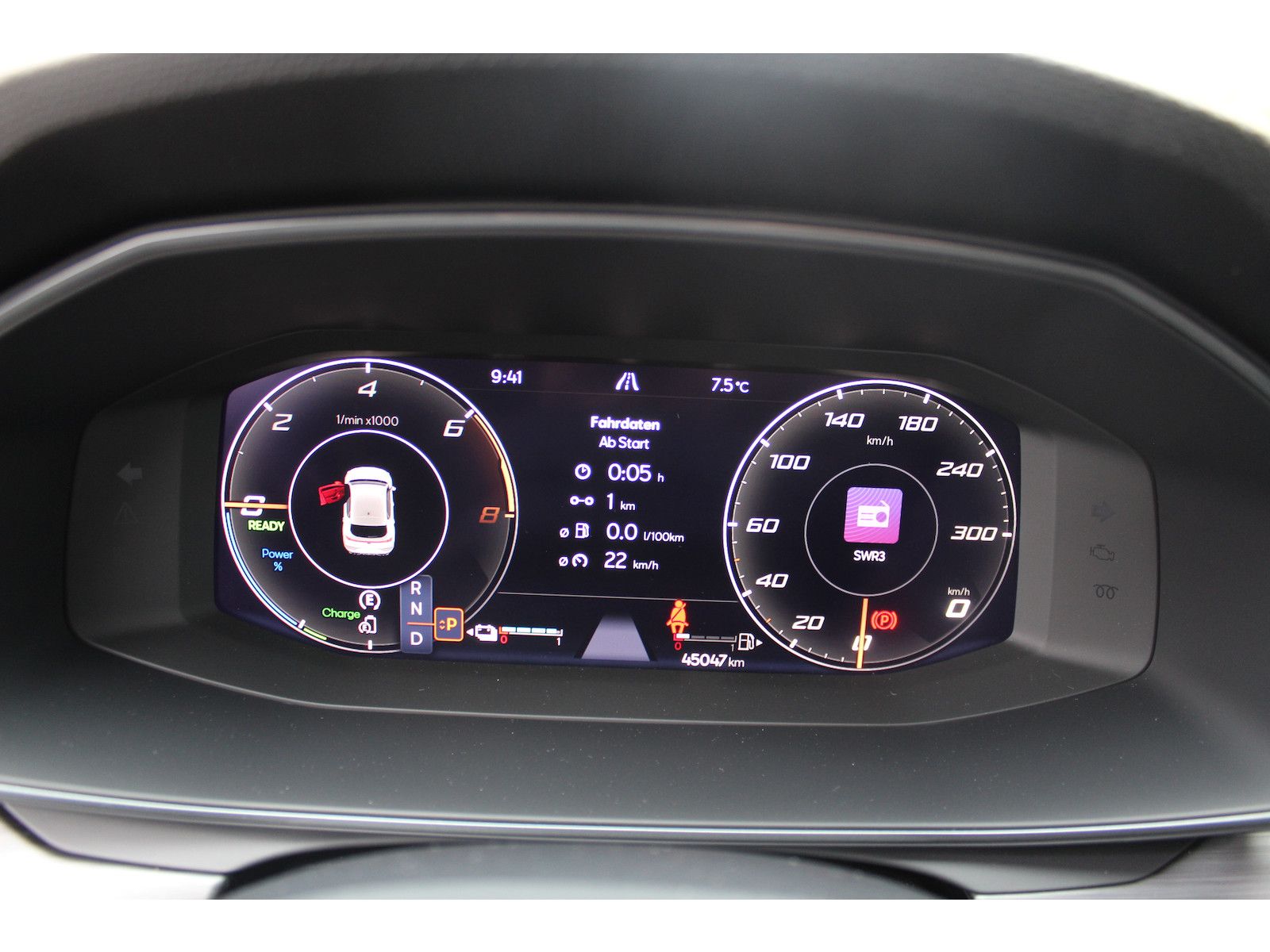 Cupra Leon VZ e-Hybrid - Samsaru's Car Outlet