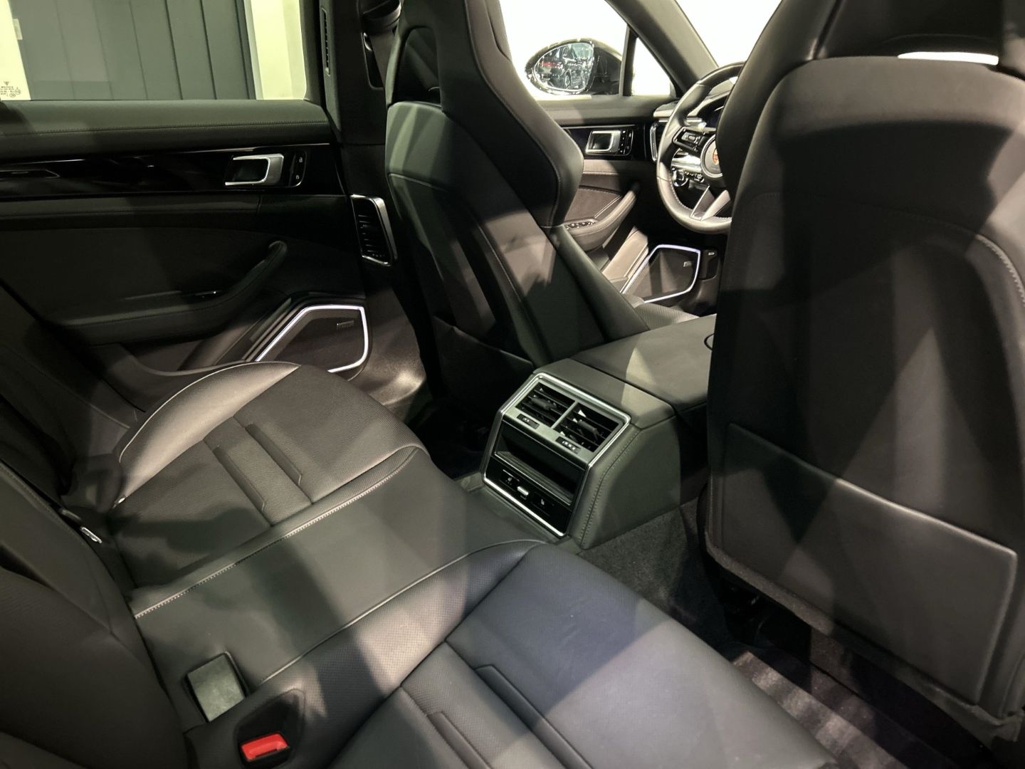 Porsche Panamera 4S E-Hybrid Sport Turismo Luftfederung
