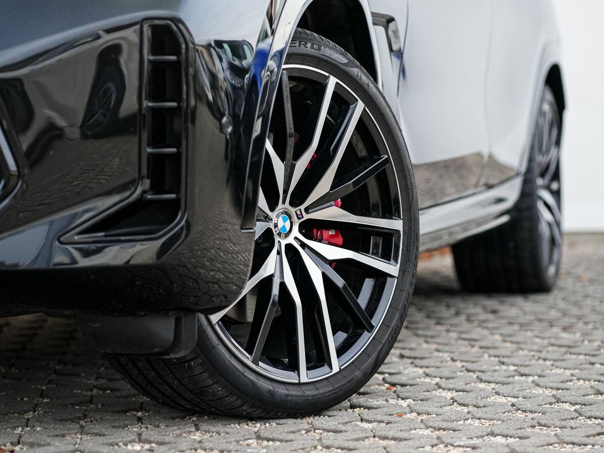 BMW X6 xDrive30d M-SportPRO 22 ACC PANO 2-ALuft 360