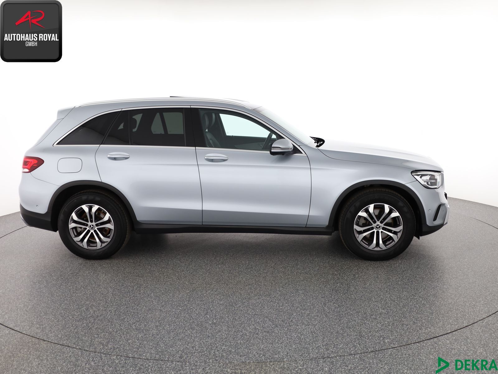Mercedes-Benz GLC 200 d 4M HUD,360GRAD,KEYLESS,DISTRONIC,AHK