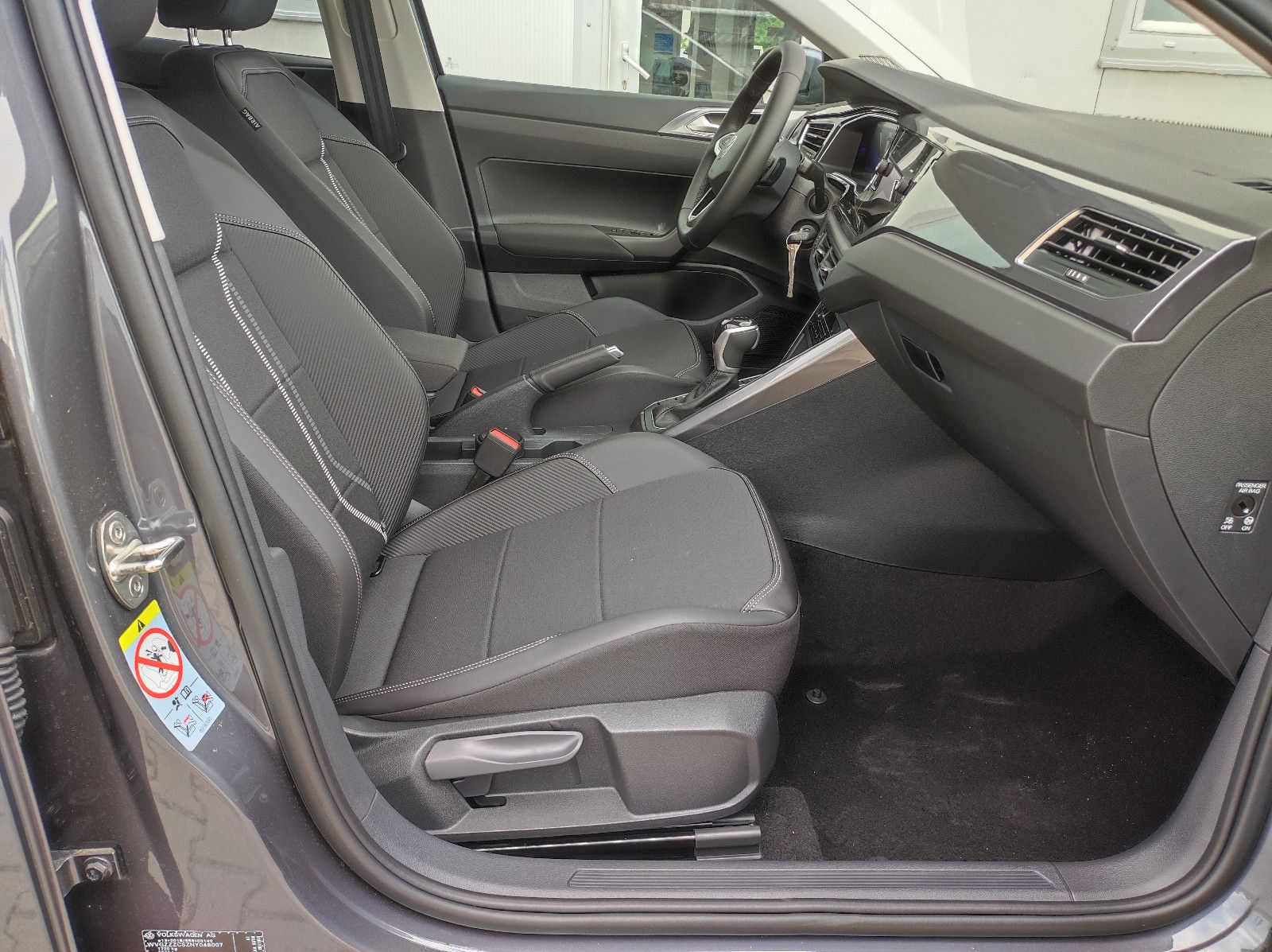 Volkswagen Taigo 1.0 TSI DSG Style - Samsaru's Car Outlet