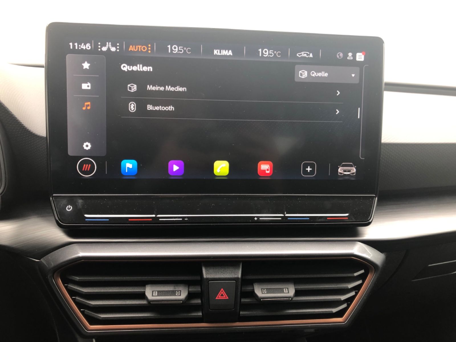 Cupra Leon Sportstourer 1.5 eTSI ACT DSG - Samsaru's Car Outlet