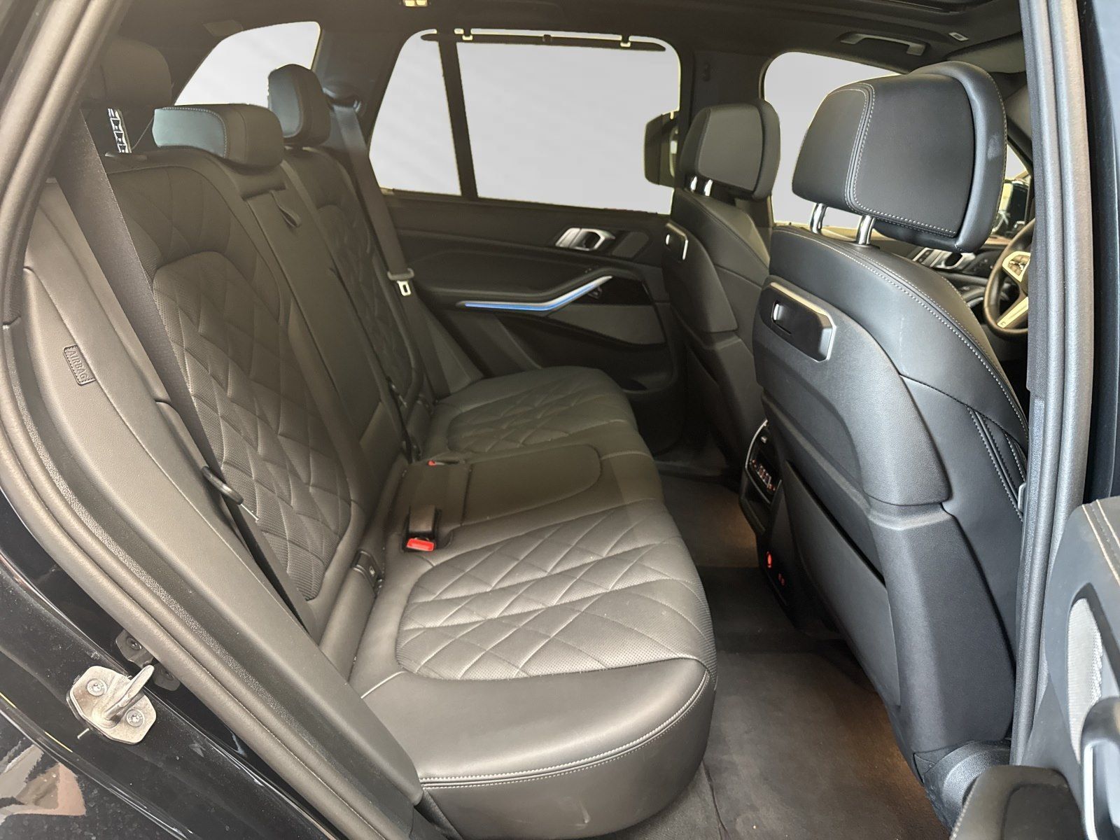 BMW X5 xDrive40d M Sport|AHK|Pano|DA&PAProf.
