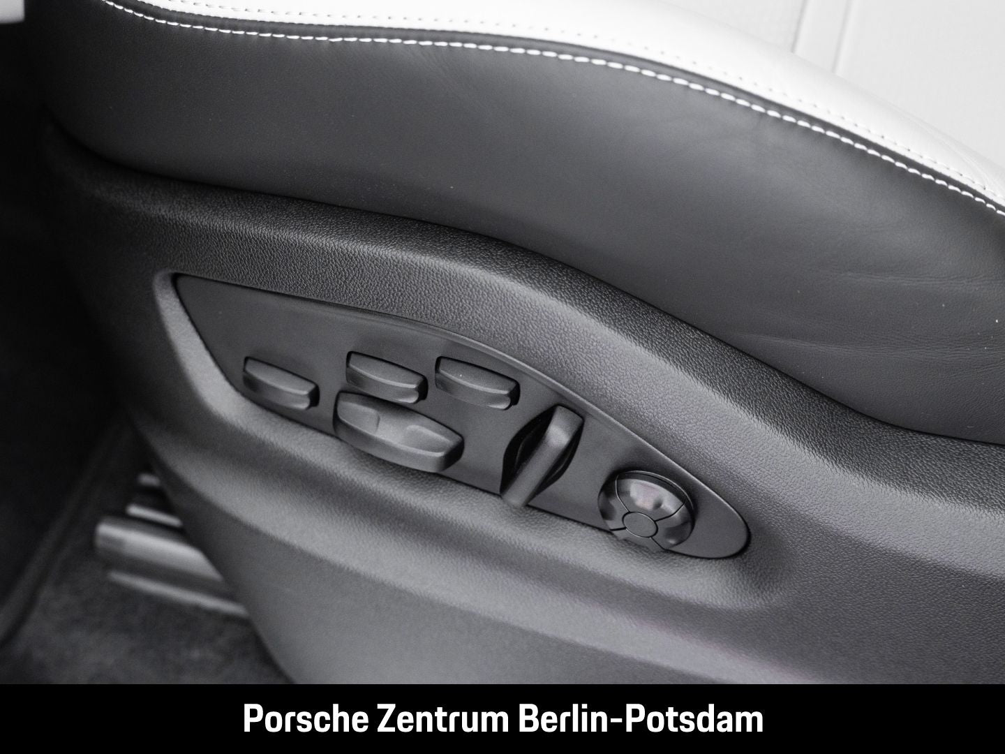 Porsche Cayenne E-Hybrid Coupe BOSE Luftfederun LED