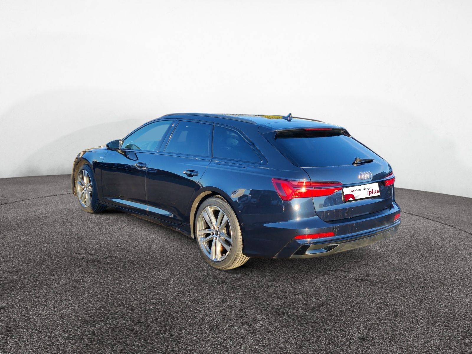 Audi A6 Avant 40 TDI S line Business Matrix HUD