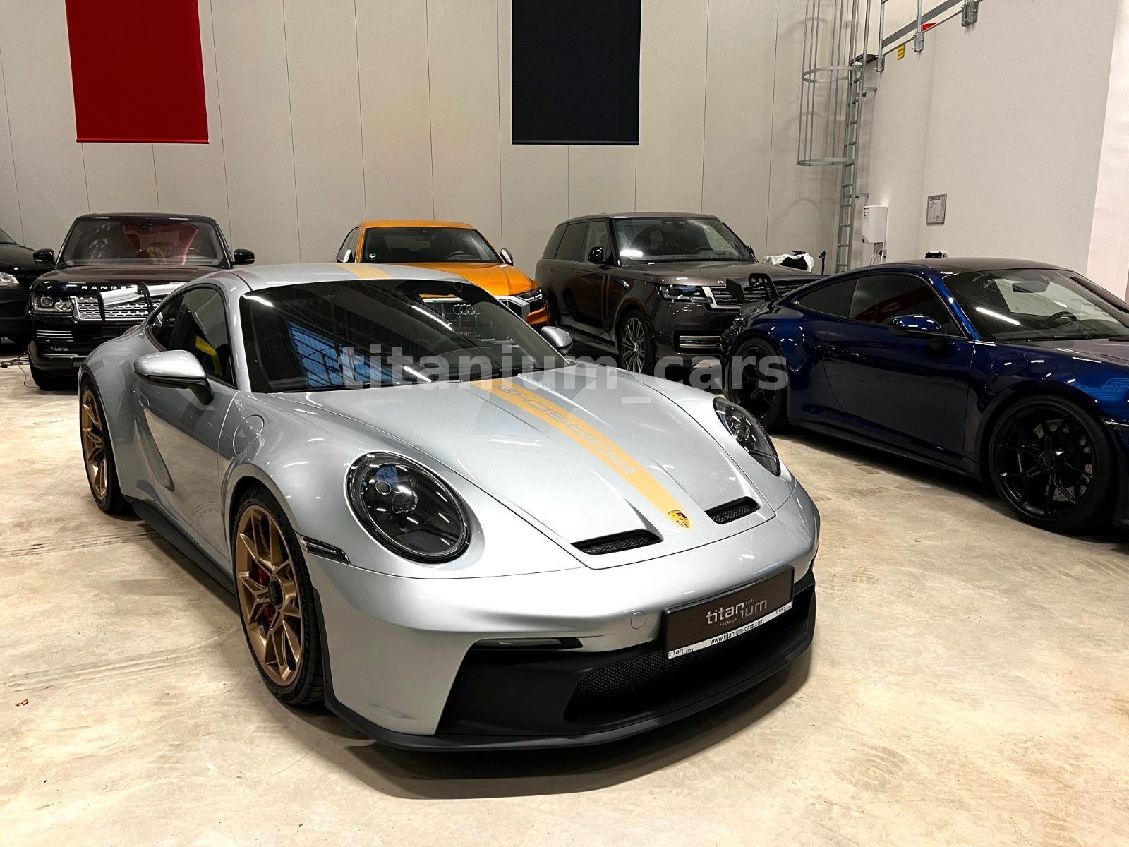 Porsche 911 992 GT3 Clubsport - Samsaru's Car Outlet
