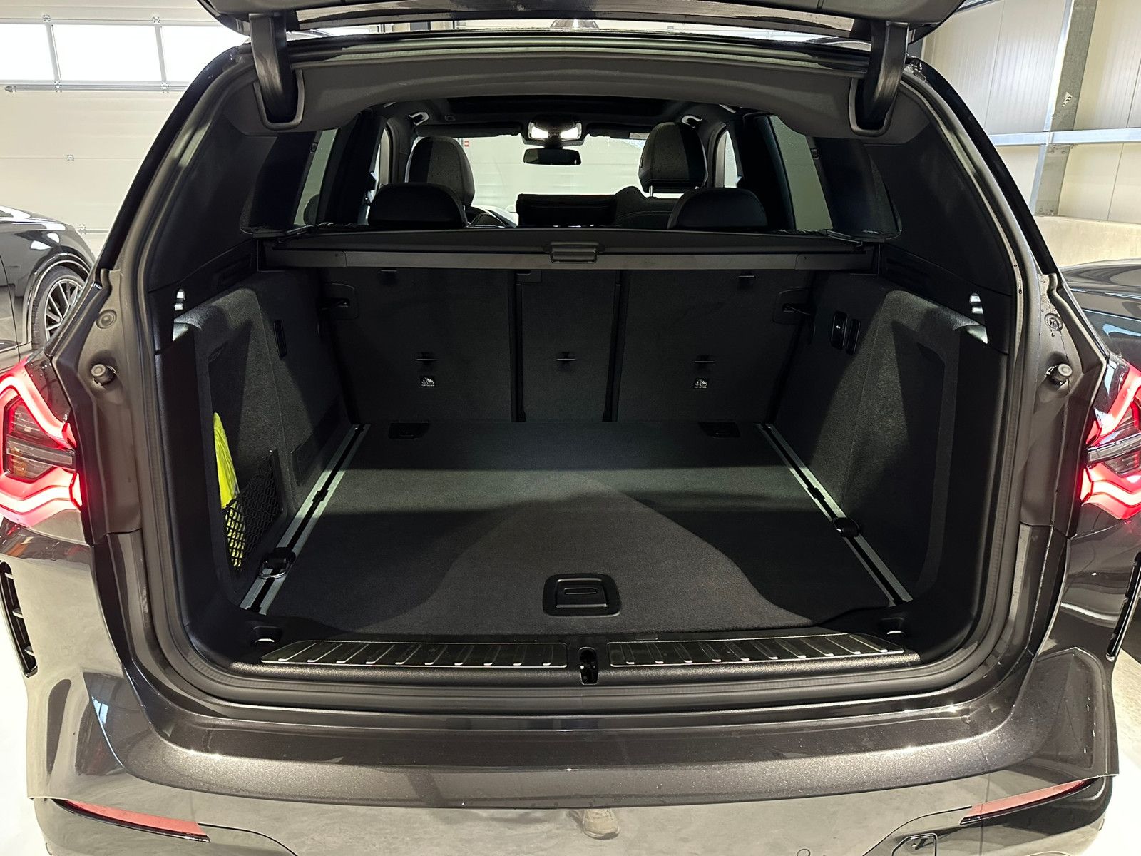 BMW X3 xDrive 30d M Sport - Samsaru's Car Outlet