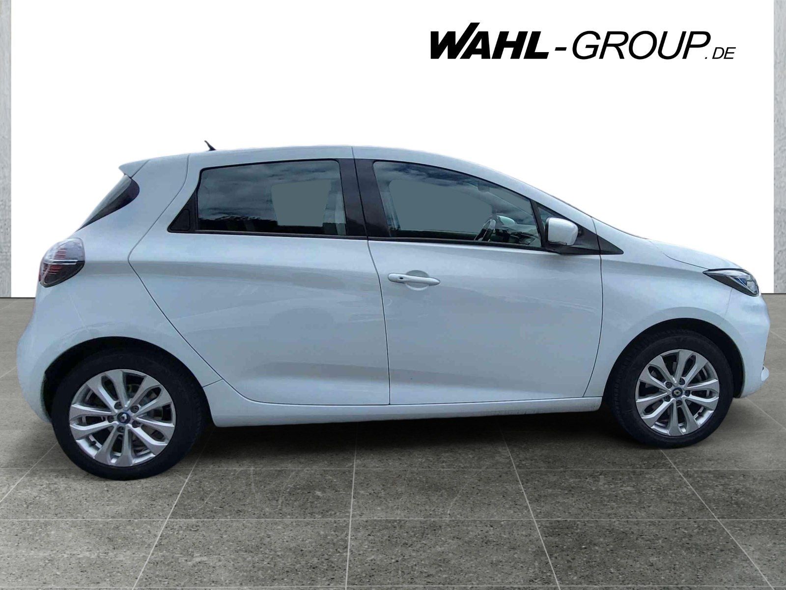 Renault Zoe Z.E.50 R*135* Experience - Samsaru's Car Outlet